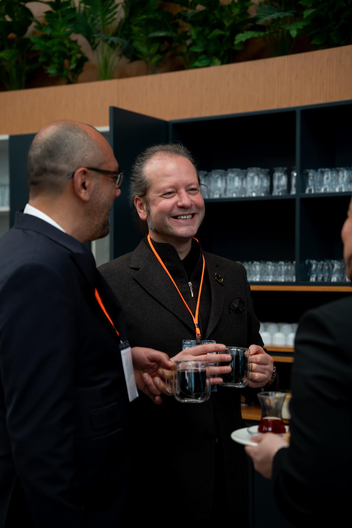 Summit fotoğrafı 3